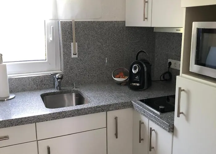 Schoene In Энгельскирхен